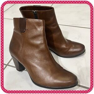 💝 FRYE 💝 brown leather ankle boots women’s size 8.5